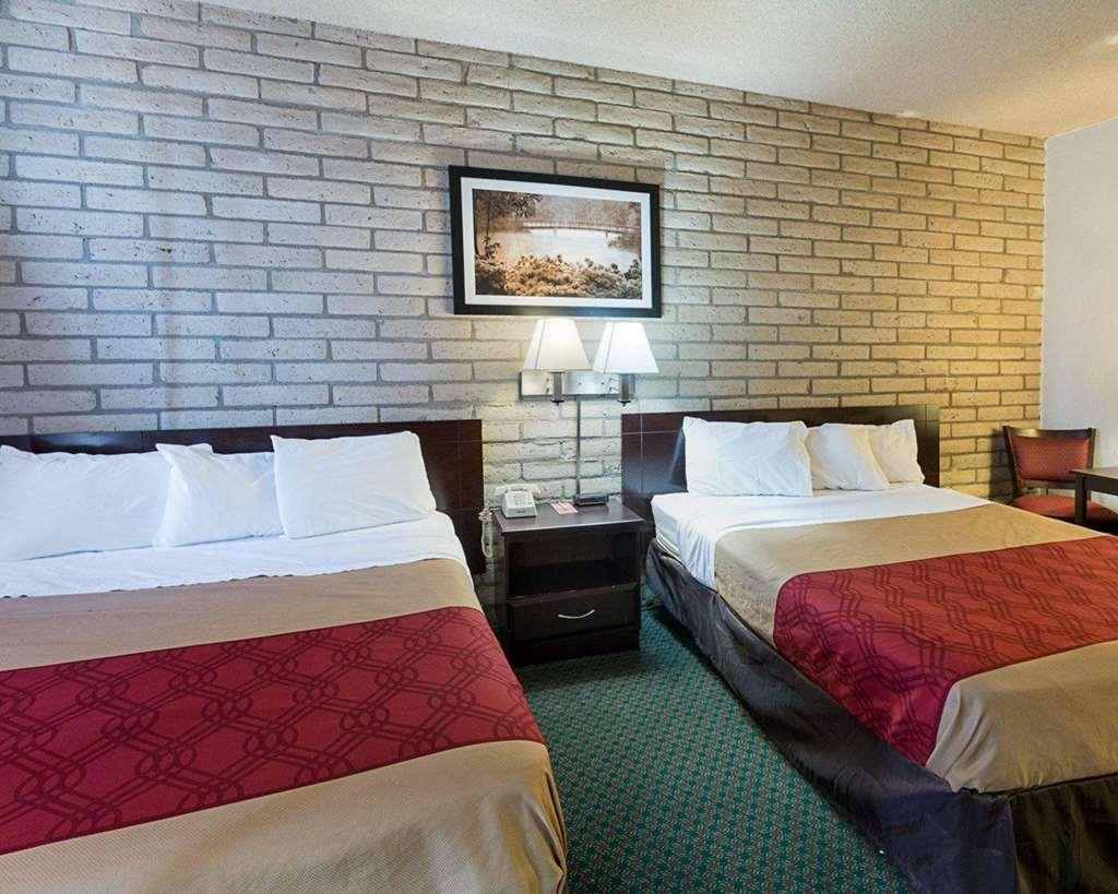 Econo Lodge Σαν Άντζελο Δωμάτιο φωτογραφία