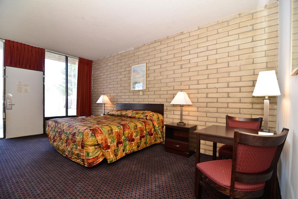 Econo Lodge Σαν Άντζελο Δωμάτιο φωτογραφία